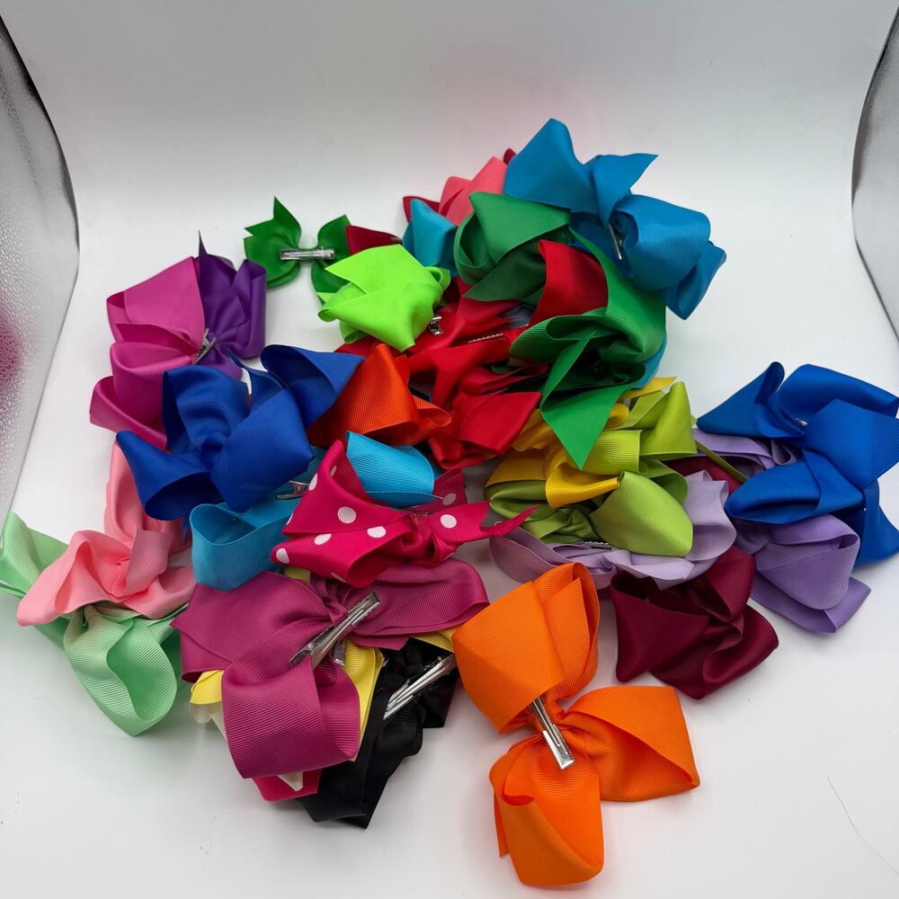 Lots of Alligator Clip Hairbows